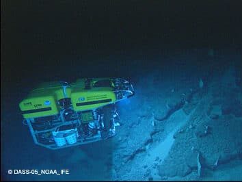 ROV Hercules working on Balanus Seamount, New England USA © DASS05_NOAA_IFE (2005)